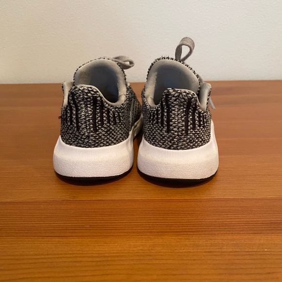 Adidas Swift Run 5K - Picture 6 of 10